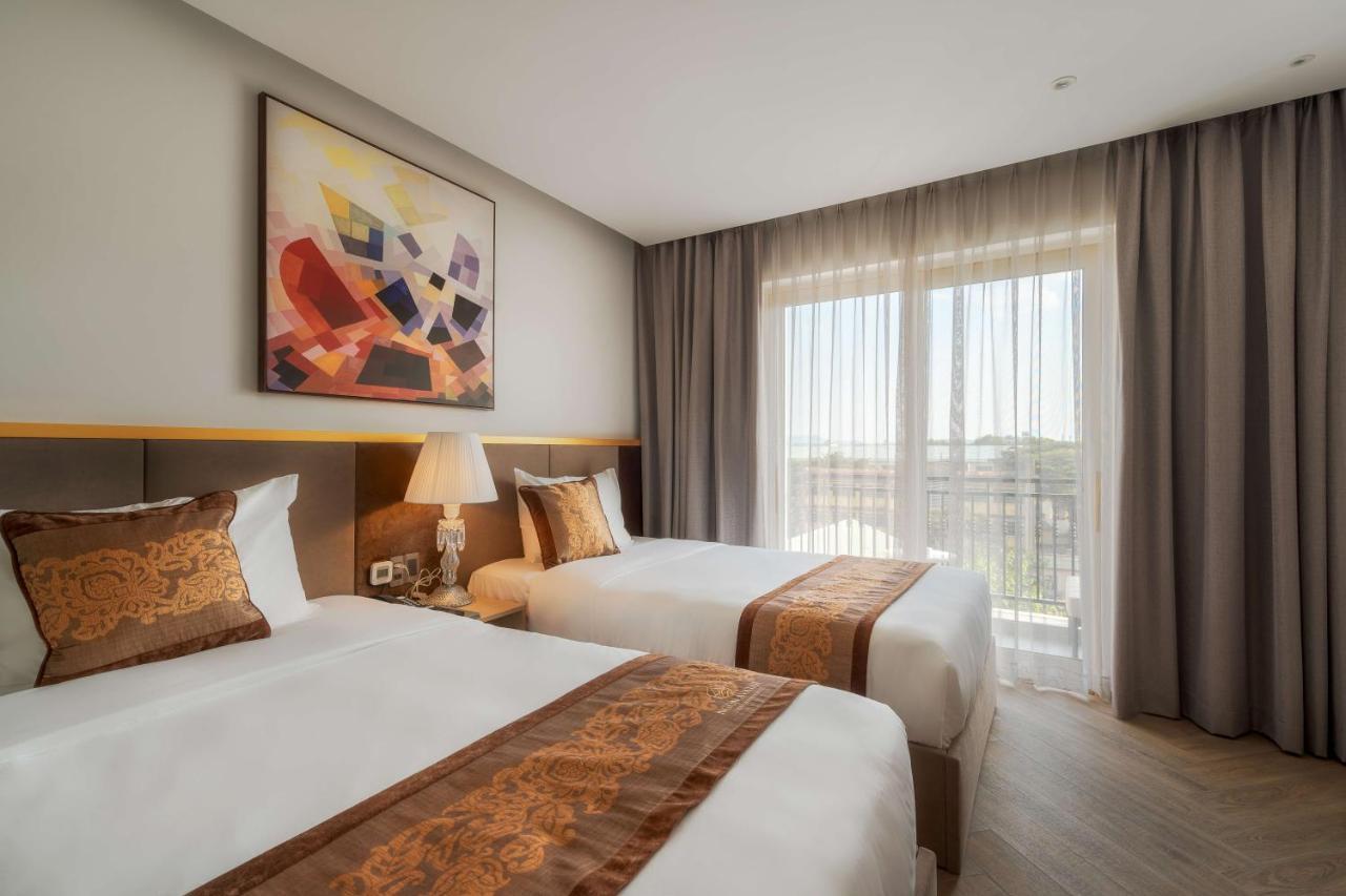 Ngon Avatar Hotel Pleiku Buitenkant foto
